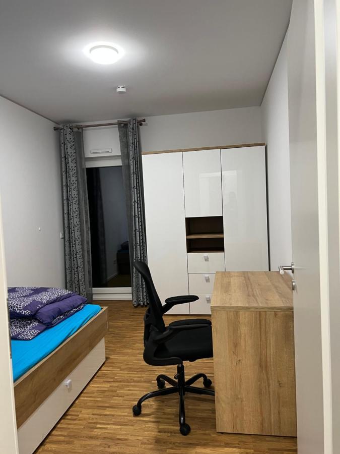 Three Bedroom Apartment In City Centre With A Grand Garden Frankfurt am Main Exterior photo